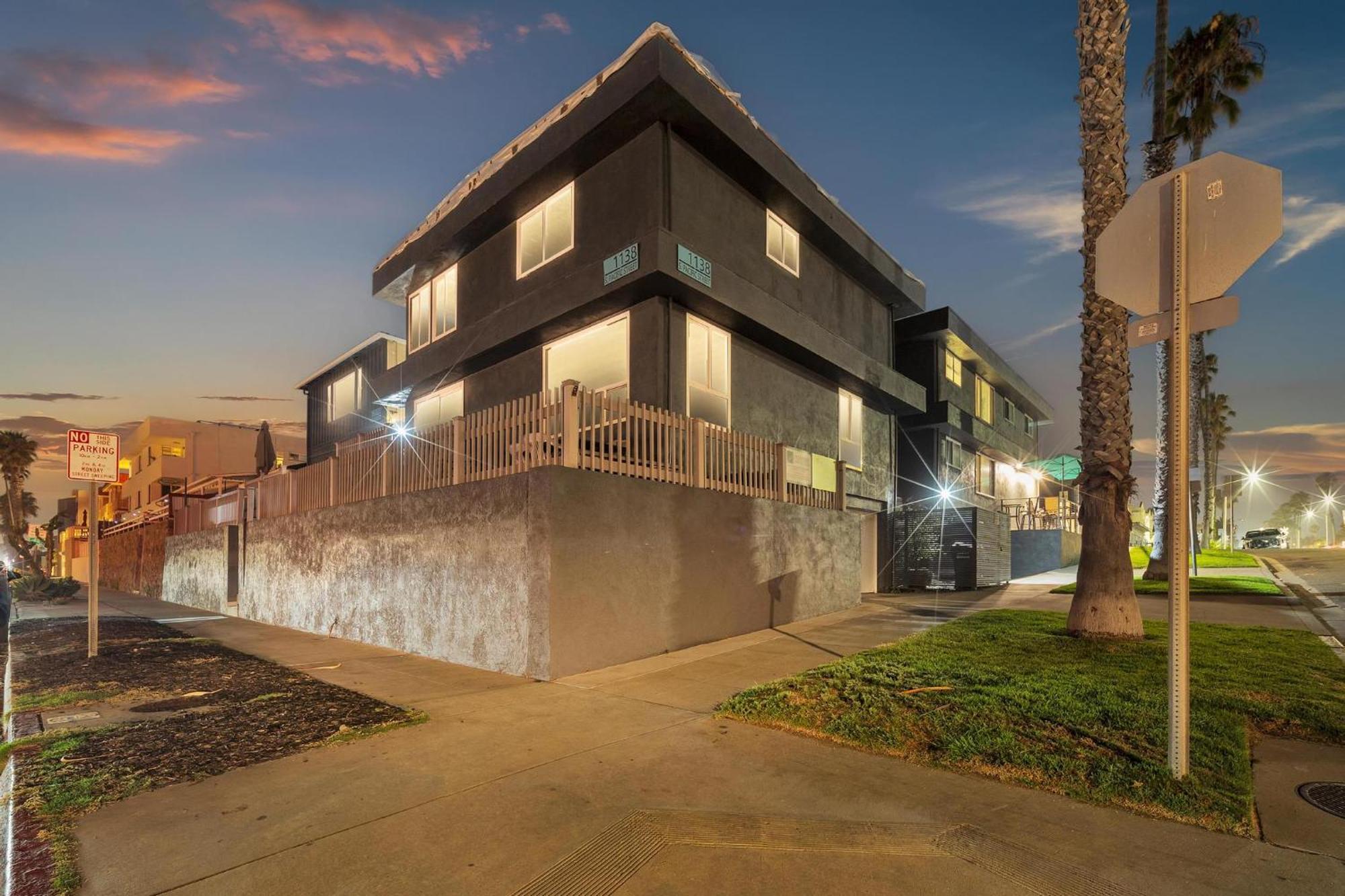 Tower 9 #4 Villa Oceanside Bagian luar foto