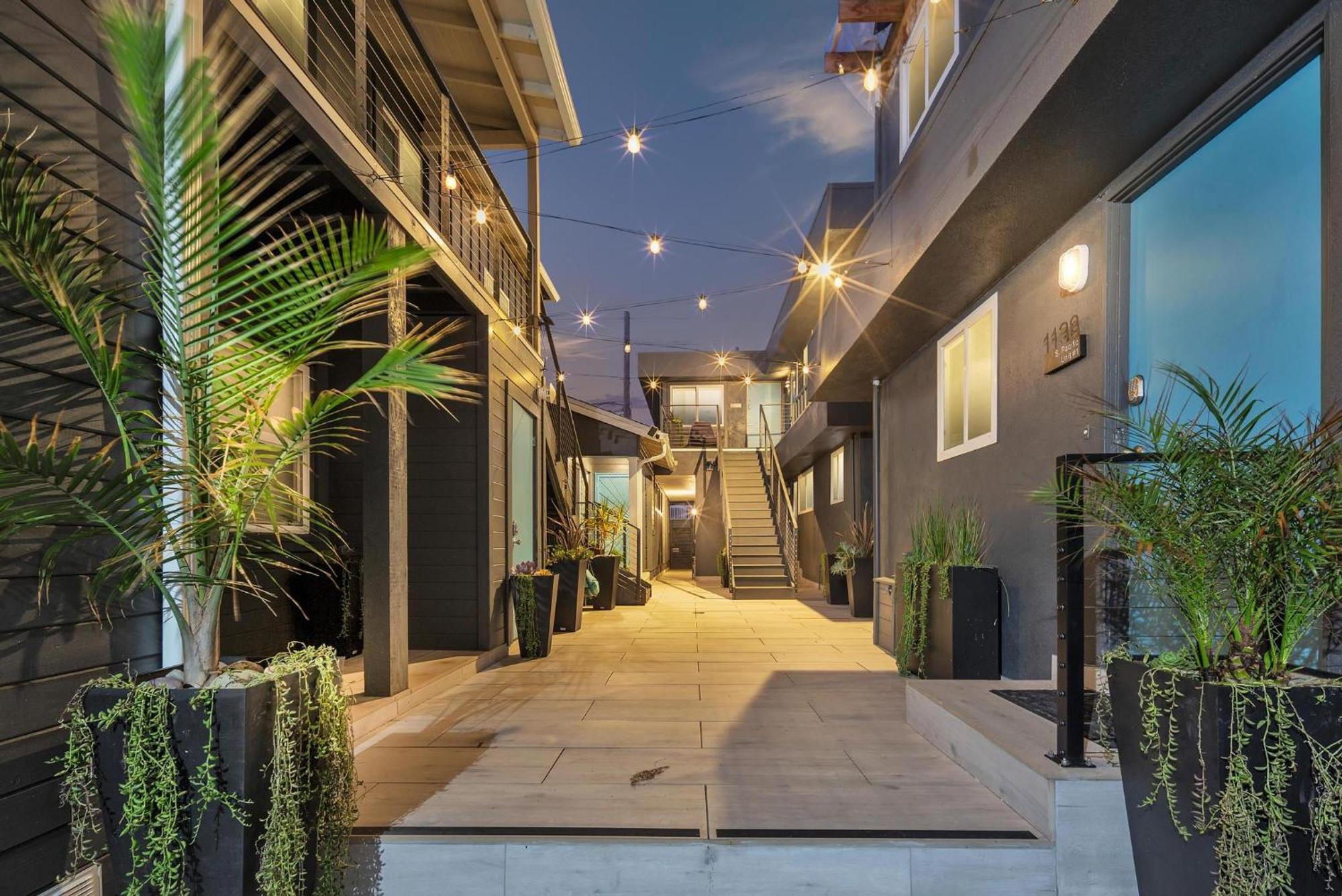 Tower 9 #4 Villa Oceanside Bagian luar foto